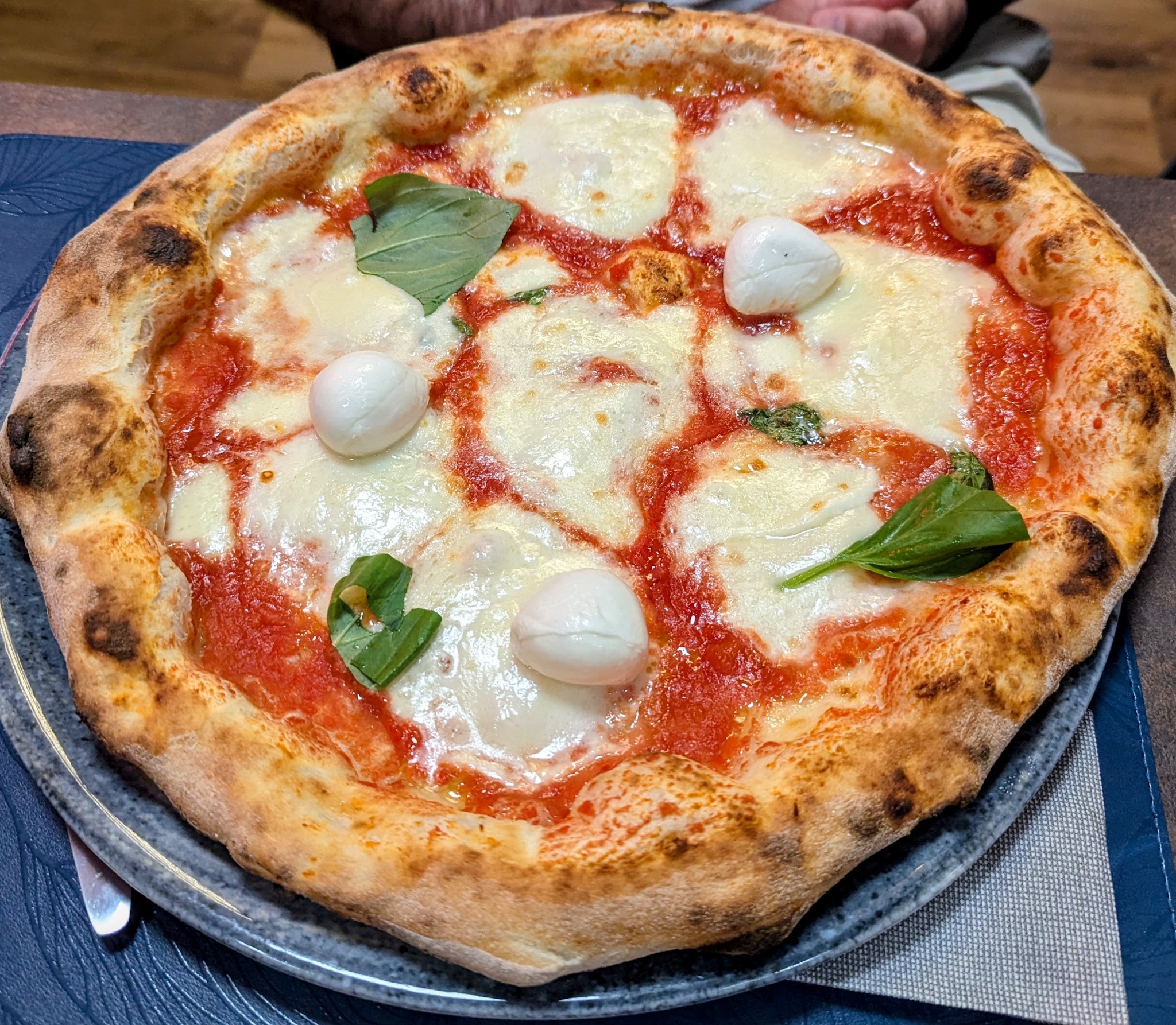 Dettaglio della proposta di GIÙ GIÙ